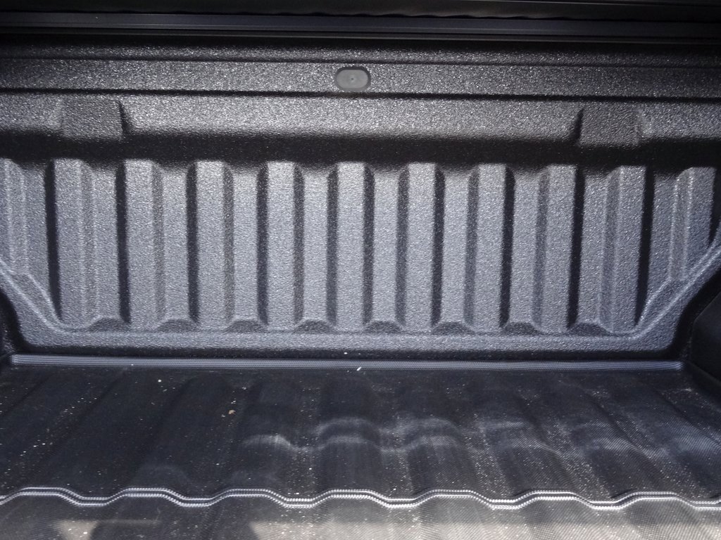 Used 2023 Chevrolet Colorado Trail Boss w/ Technology Package image 8