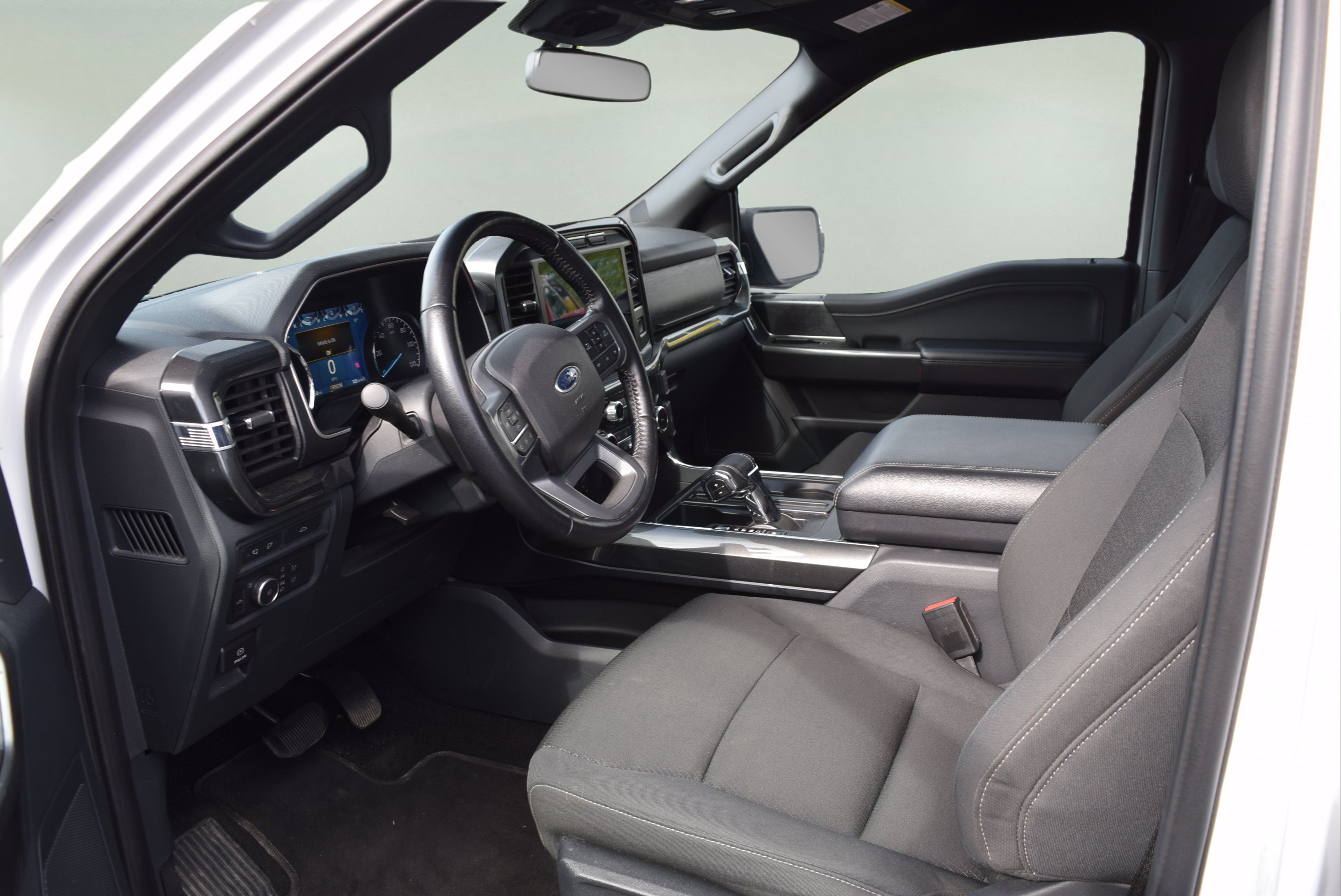 Certified 2022 Ford F150 XLT w/ Equipment Group 302A High AWD/4WD image 11