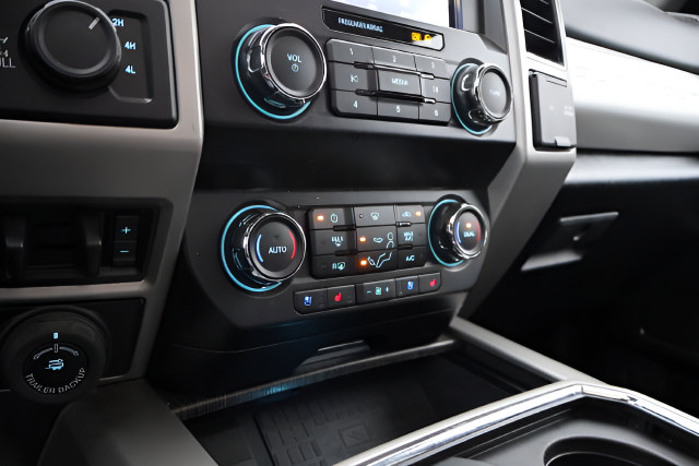 Certified 2020 Ford F250 Lariat AWD/4WD image 15