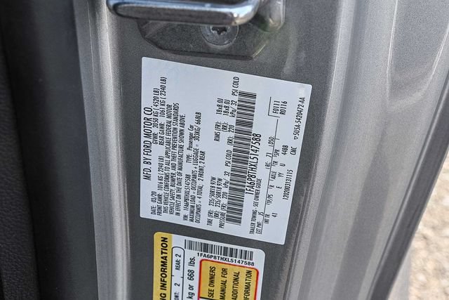 Certified 2020 Ford Mustang Premium RWD image 33
