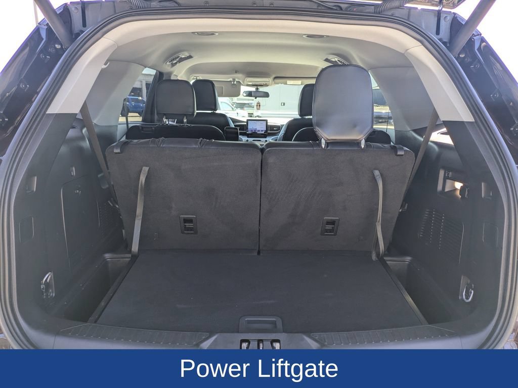 Certified 2023 Ford Explorer XLT w/ Equipment Group 202A RWD image 13