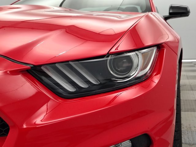 Certified 2019 Ford Mustang Shelby GT350 w/ Technology Package RWD image 24