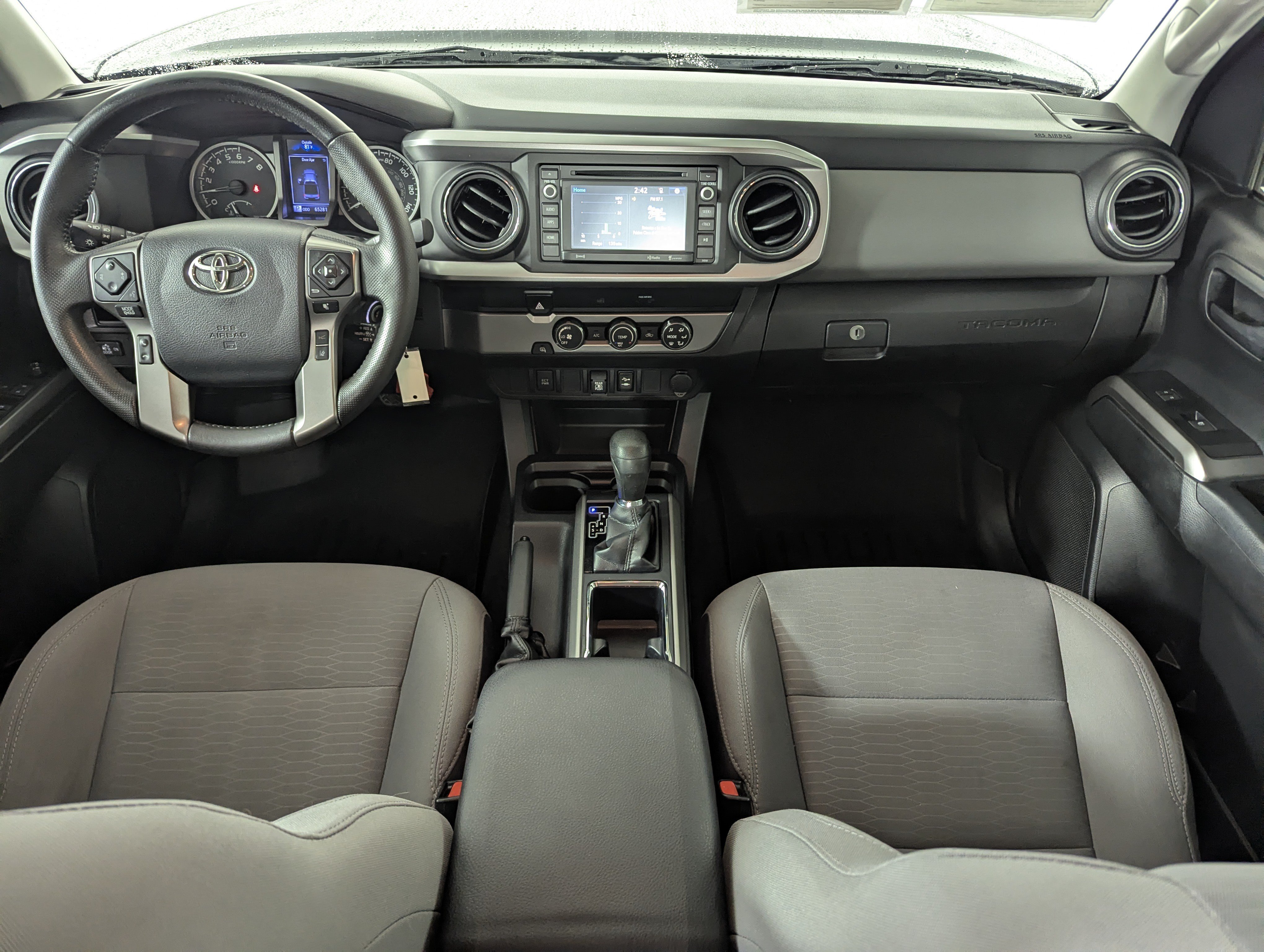 Used 2019 Toyota Tacoma SR5 RWD image 13