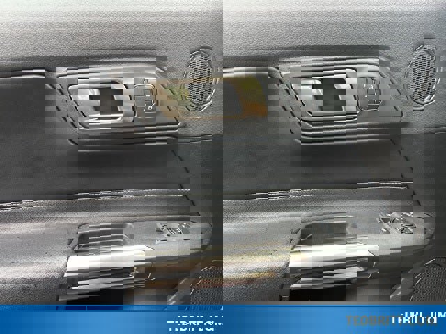 Certified 2021 Ford Mustang Shelby GT500 w/ Technology Package image 35