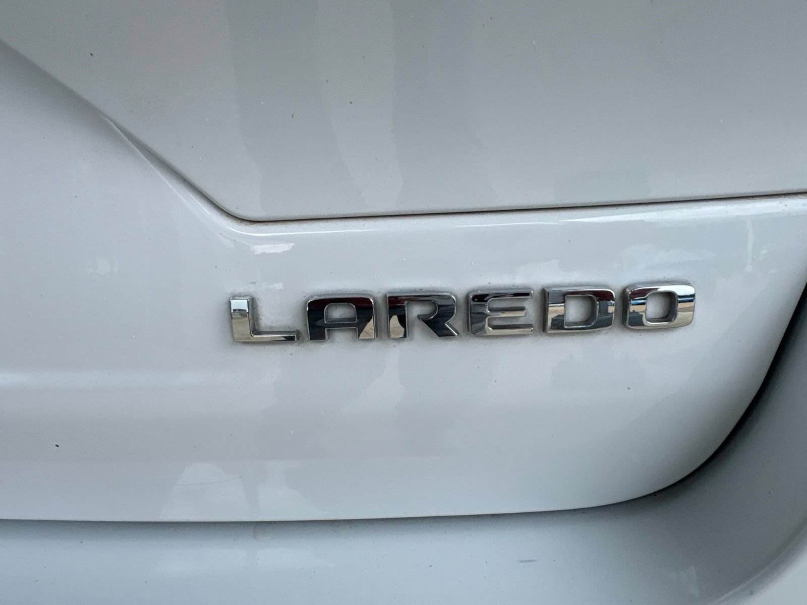 Used 2023 Jeep Grand Cherokee Laredo X AWD/4WD image 15