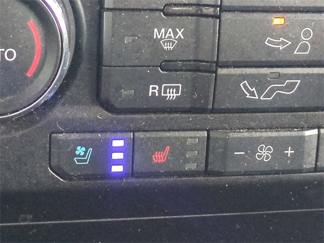 Certified 2018 Ford F150 Lariat image 22