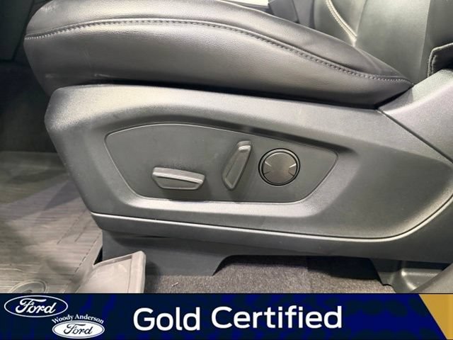 Certified 2023 Ford Explorer XLT w/ Equipment Group 202A AWD/4WD image 19