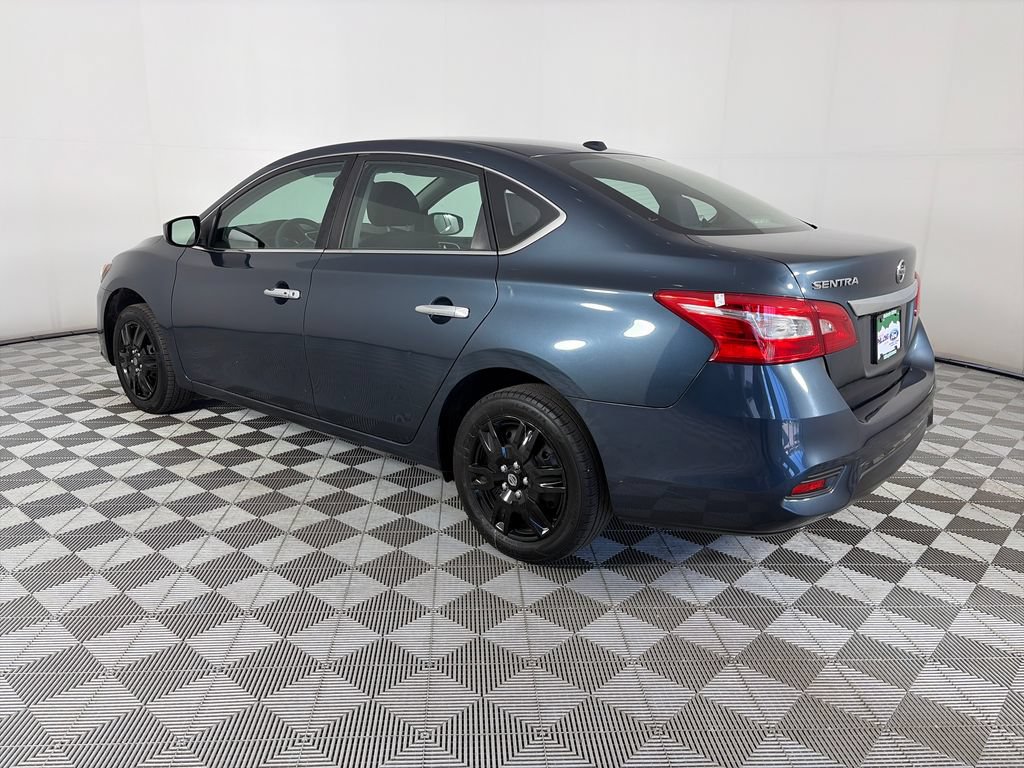 Used 2017 Nissan Sentra SV FWD image 5