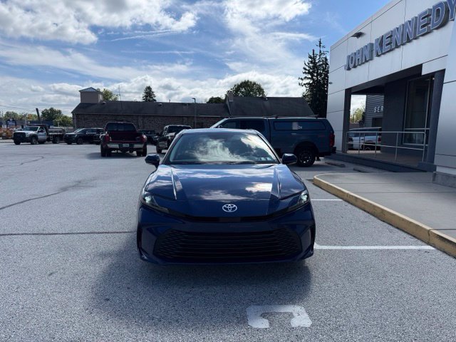 Used 2025 Toyota Camry LE FWD image 3