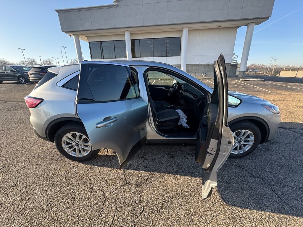 Certified 2022 Ford Escape SE w/ Convenience Package image 8