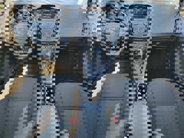 Certified 2018 Ford Focus SE image 26