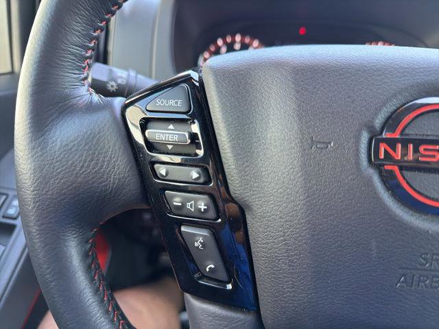 Used 2025 Nissan Frontier PRO-4X AWD/4WD image 28