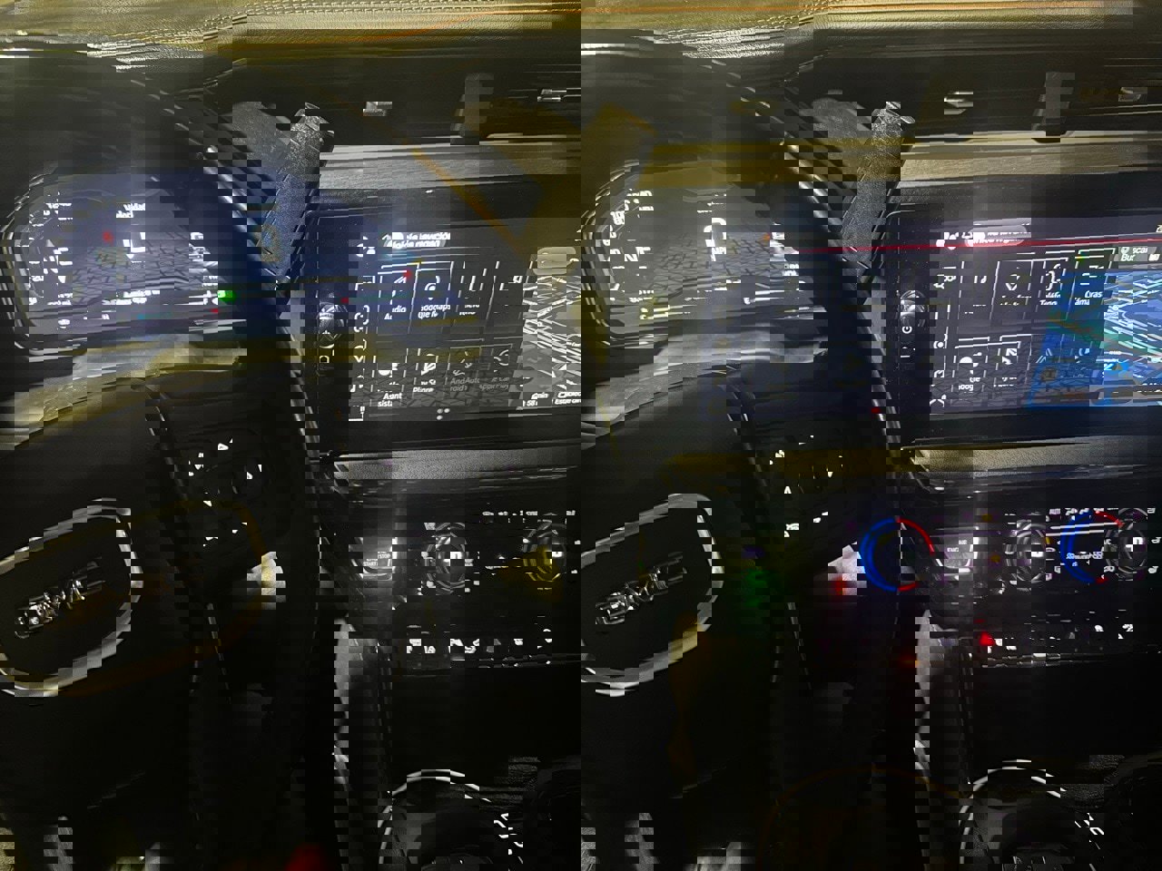 Used 2024 GMC Sierra 2500 AT4 w/ AT4 Premium Plus Package image 14