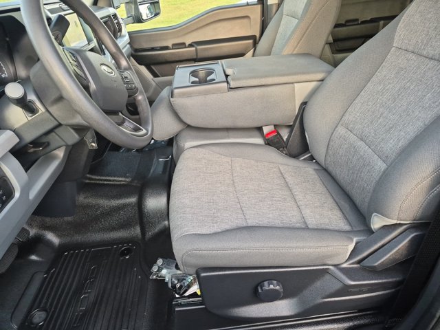 Certified 2025 Ford F350 XL w/ XL Chrome Package AWD/4WD image 16