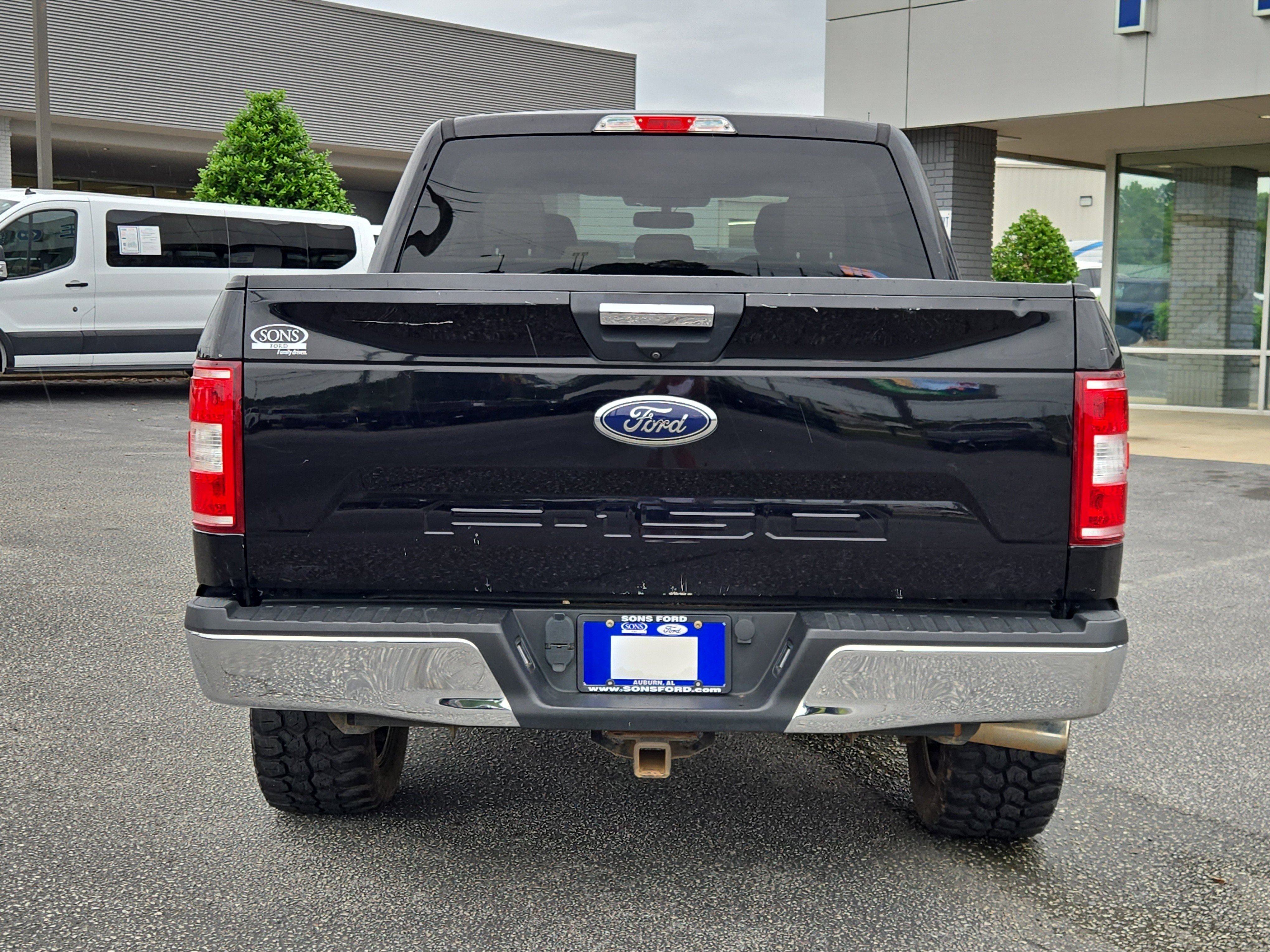 Certified 2019 Ford F150 XLT w/ Equipment Group 302A Luxury AWD/4WD image 8