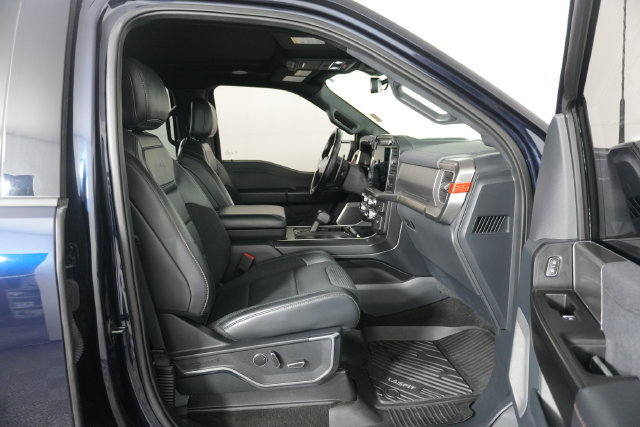 Certified 2022 Ford F150 Raptor w/ Equipment Group 801A High AWD/4WD image 33