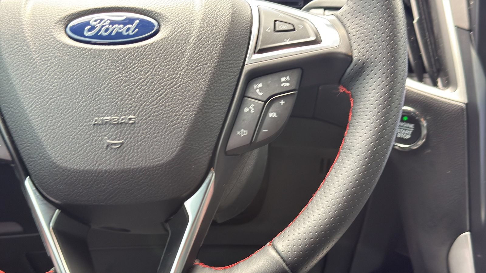 Certified 2023 Ford Edge ST-Line AWD/4WD image 11