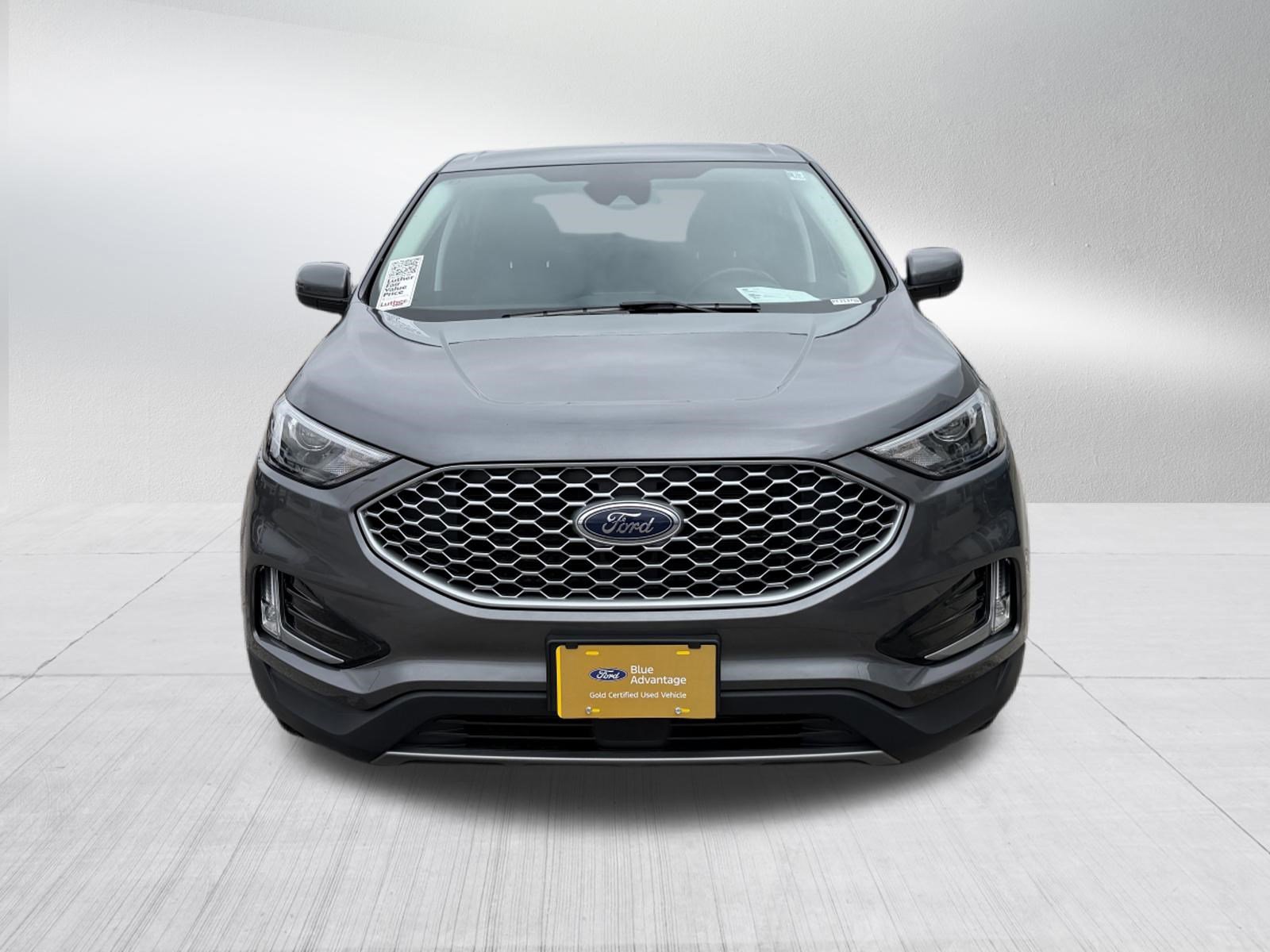 Certified 2023 Ford Edge SEL w/ Convenience Package AWD/4WD image 2