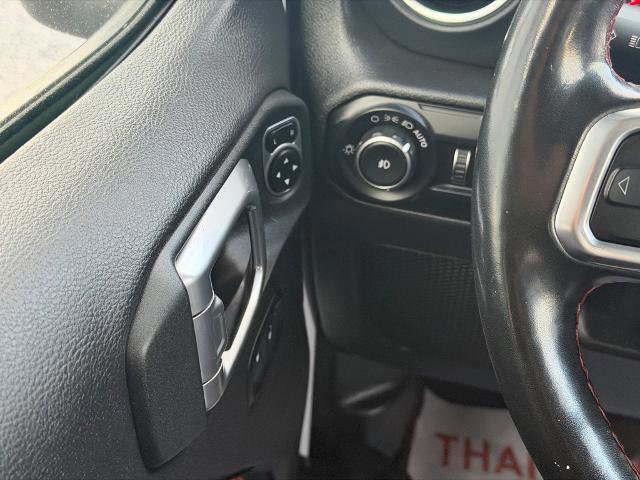 Used 2020 Jeep Wrangler Unlimited Rubicon w/ Quick Order Package 28Y Recon image 19