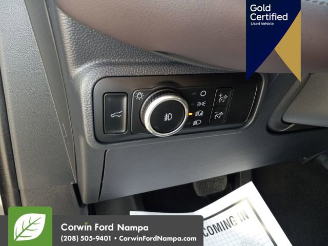 Certified 2025 Ford Explorer Platinum AWD/4WD image 15