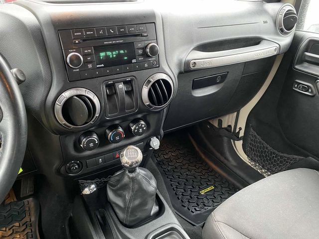 Used 2018 Jeep Wrangler Sport image 23