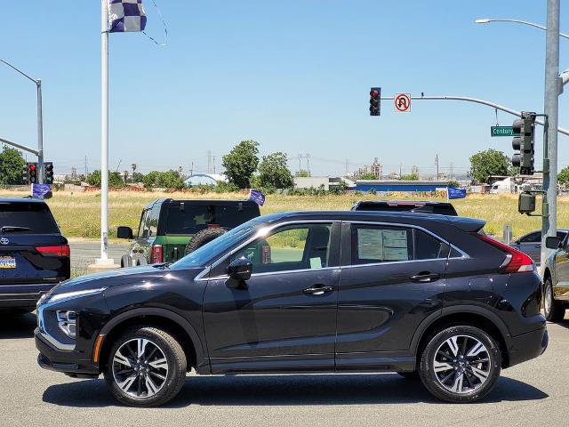 Used 2023 Mitsubishi Eclipse Cross AWD image 7