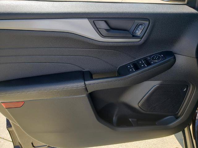 Certified 2023 Ford Escape Active AWD/4WD image 10
