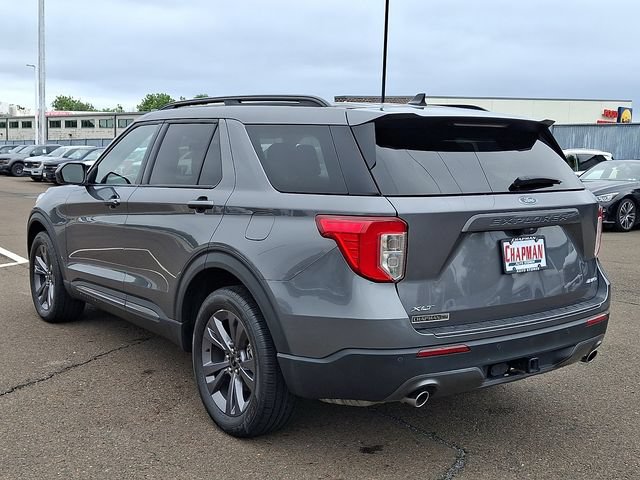 Certified 2023 Ford Explorer XLT w/ Equipment Group 202A AWD/4WD image 4