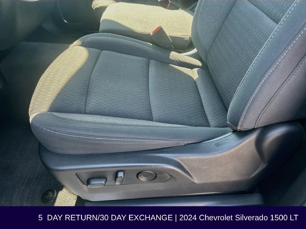 Used 2024 Chevrolet Silverado 1500 LT AWD/4WD image 24