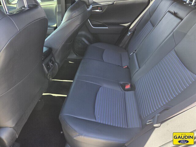 Used 2019 Toyota RAV4 XSE AWD/4WD image 12