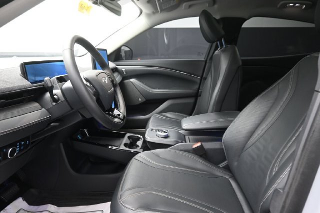 Certified 2023 Ford Mustang Mach-E Premium AWD/4WD image 9