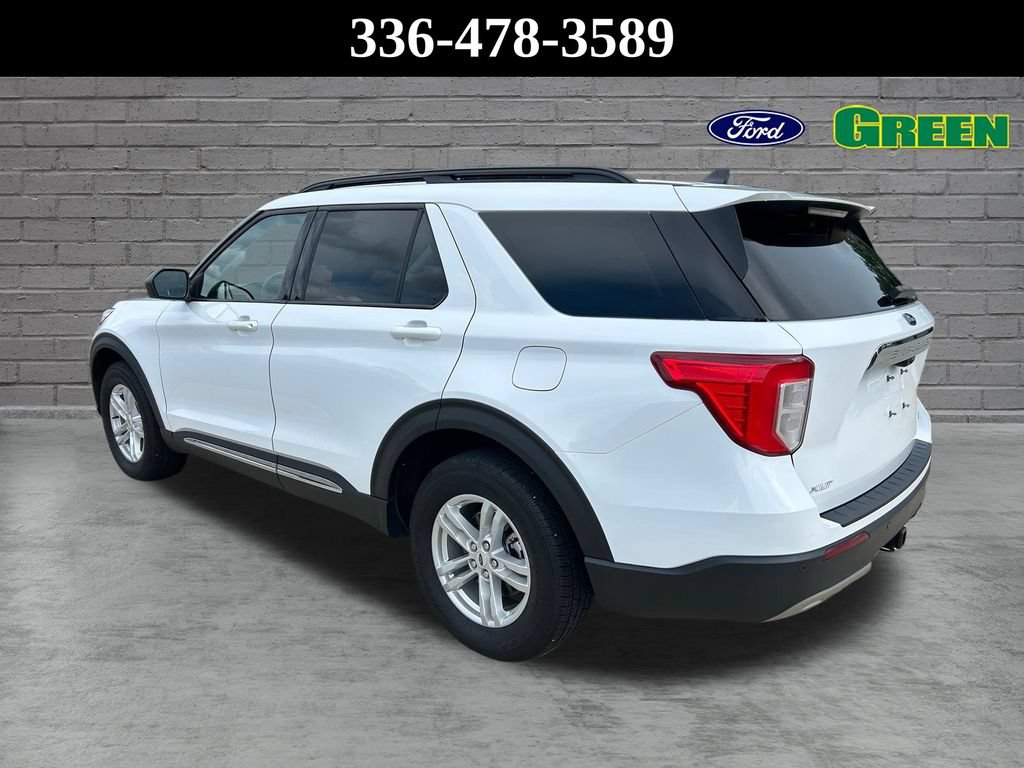 Certified 2023 Ford Explorer XLT w/ Equipment Group 202A AWD/4WD image 4