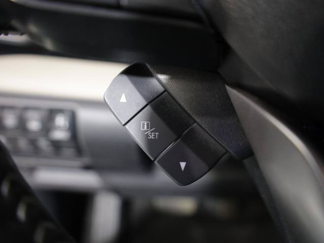 Used 2023 Subaru Forester Limited AWD/4WD image 32