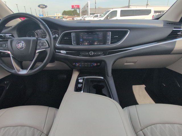 Used 2022 Buick Enclave Avenir w/ Avenir Technology Package FWD image 18