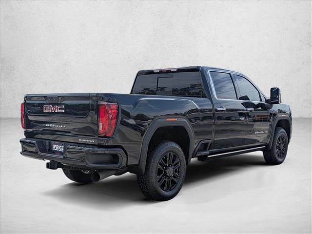 Used 2023 GMC Sierra 2500 Denali w/ Denali Black Diamond Edition image 5