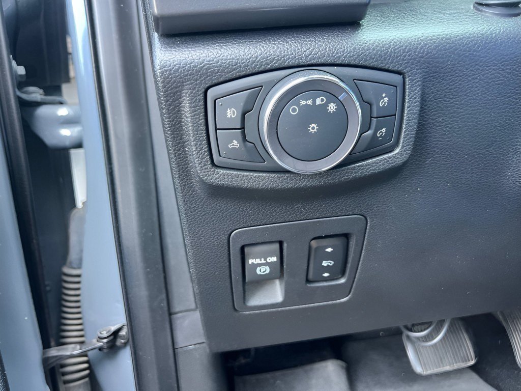 Certified 2019 Ford F150 XLT w/ Equipment Group 302A Luxury AWD/4WD image 23