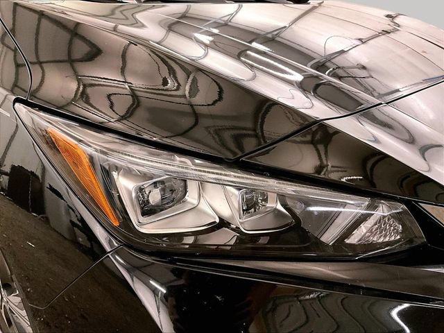 Used 2019 Nissan Leaf SV w/ SV Technology Package FWD image 27