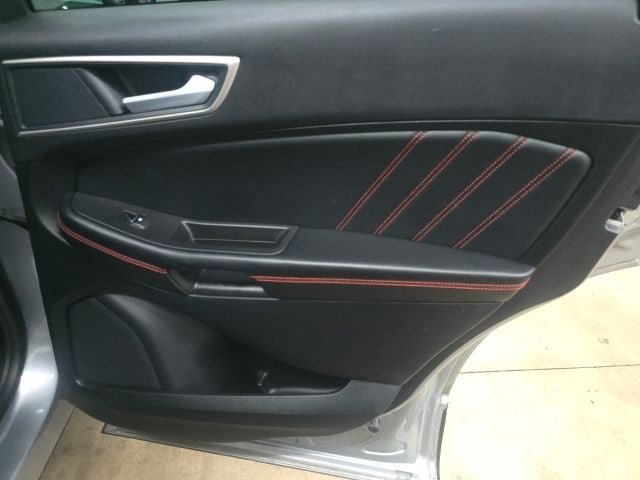 Certified 2024 Ford Edge ST-Line AWD/4WD image 8