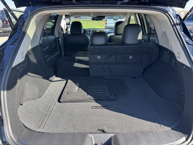 Used 2023 Nissan Murano SV w/ SV Midnight Edition Package image 28