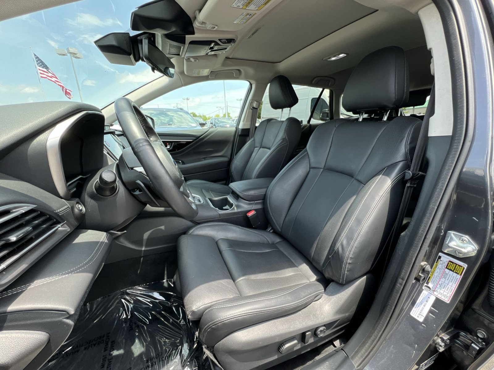 Used 2023 Subaru Outback Touring AWD/4WD image 21