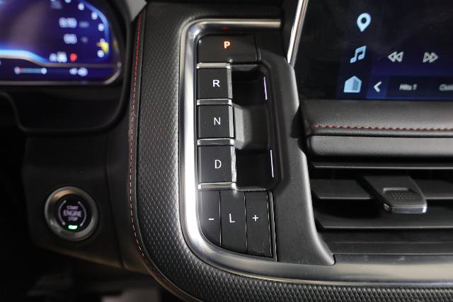 Used 2022 Chevrolet Suburban RST w/ Sport Performance Package AWD/4WD image 21