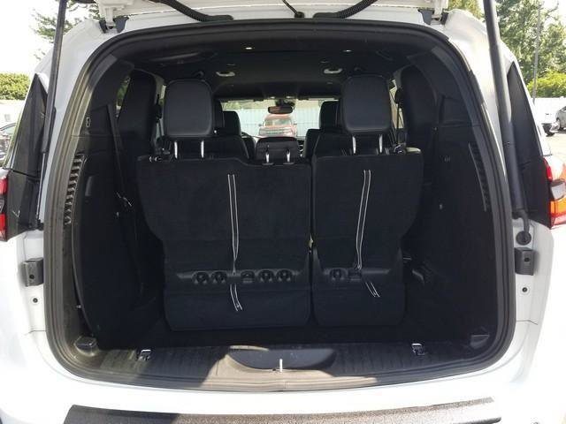 Used 2025 Chrysler Pacifica Select FWD image 7