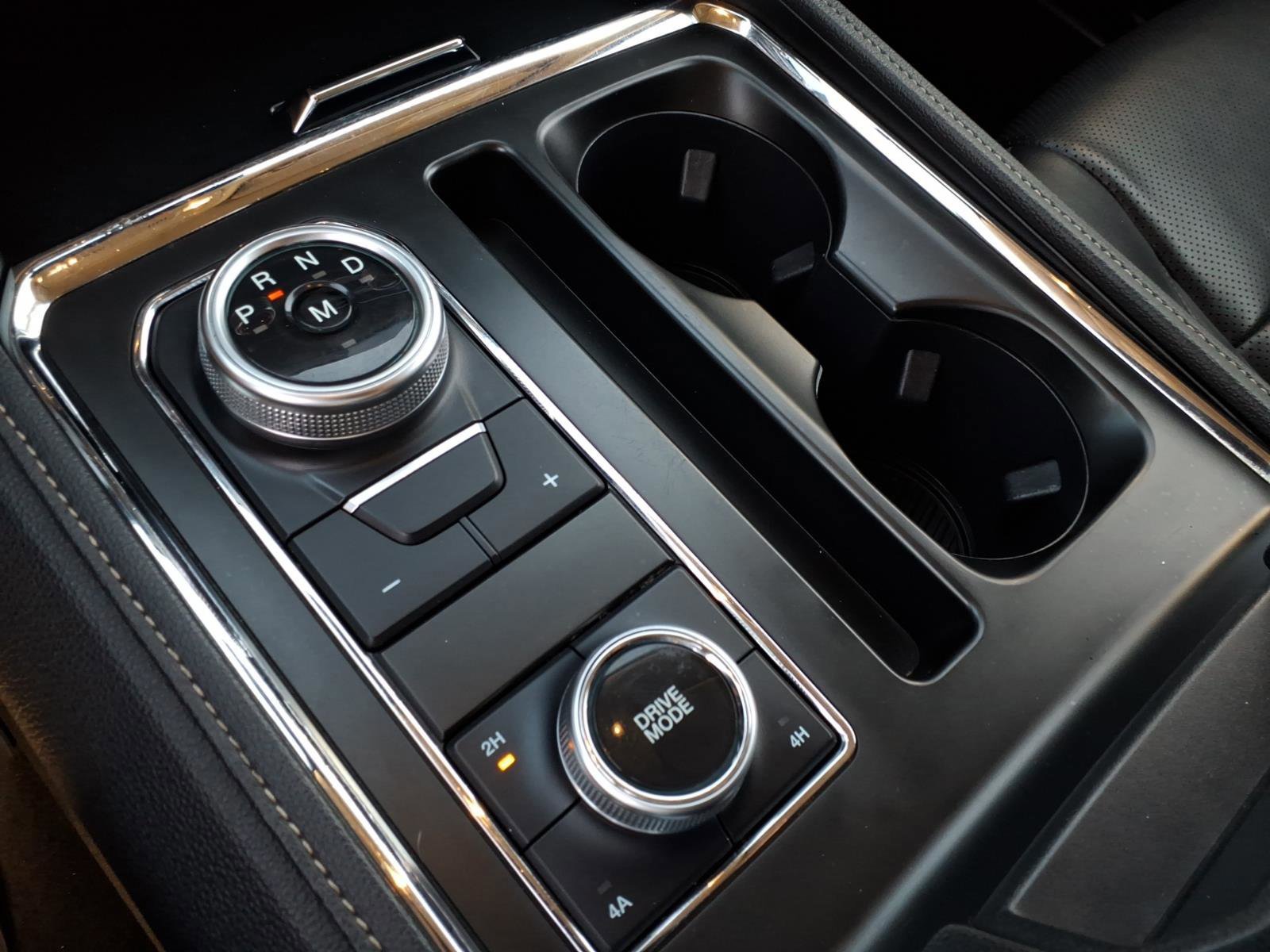 Certified 2024 Ford Expedition XLT image 22