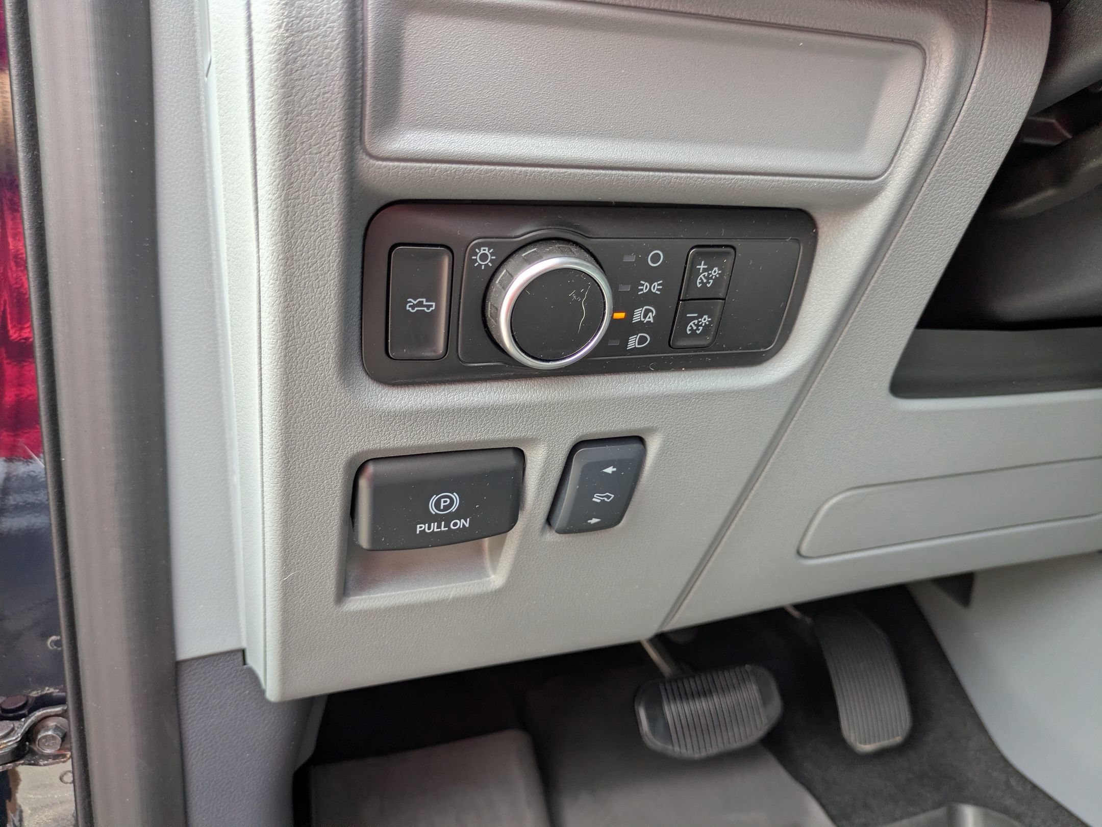 Certified 2025 Ford F150 Lightning Flash AWD/4WD image 19