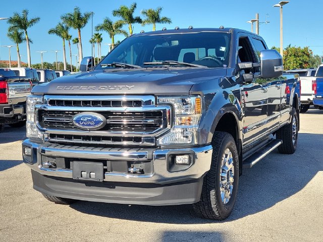 Certified 2022 Ford F350 Lariat w/ Lariat Ultimate Package AWD/4WD image 3