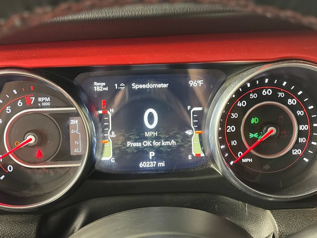 Used 2022 Jeep Gladiator Rubicon w/ LED Lighting Group AWD/4WD image 15