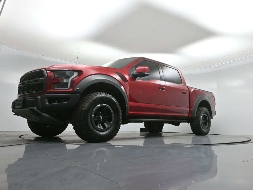 Certified 2017 Ford F150 Raptor w/ Equipment Group 802A Luxury image 27