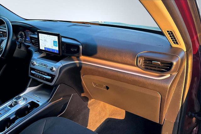 Certified 2022 Ford Explorer XLT image 21