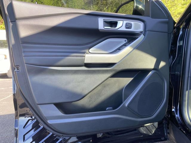 Certified 2023 Ford Explorer Limited w/ Limited Technology Package image 22