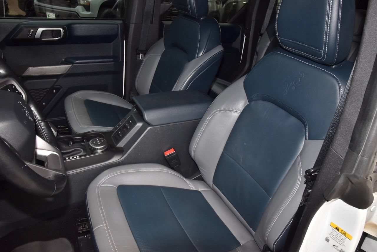 Certified 2023 Ford Bronco Outer Banks w/ Sasquatch Package AWD/4WD image 37